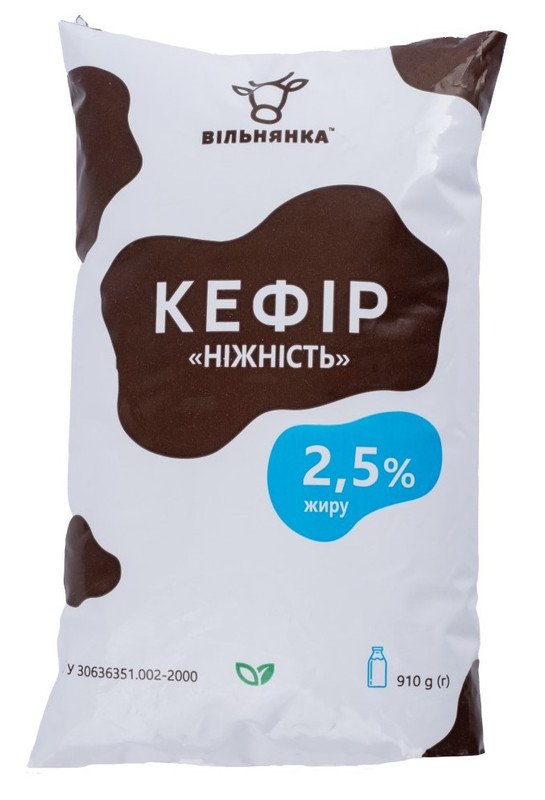Кефір ВІЛЬНЯНКА 2,5%, плівка поліетиленова, 910г